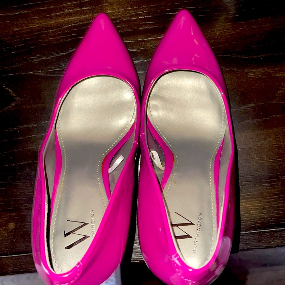 Women’s shoes